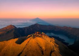 mount rinjani peak