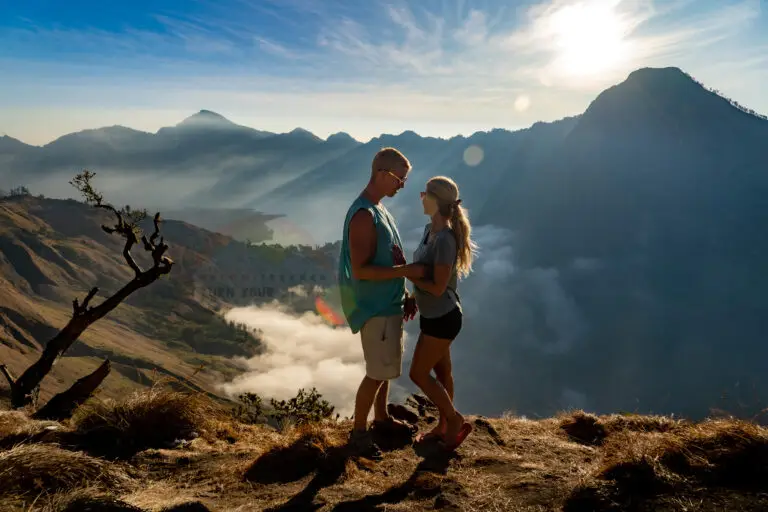 rinjani crater rim