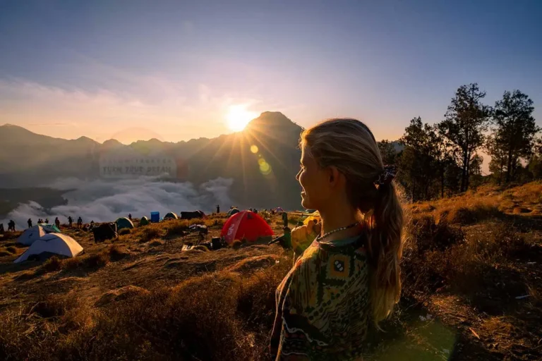 Rinjani Trekking Tour 4 Days