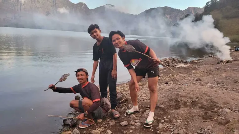 Segara Anak Lake