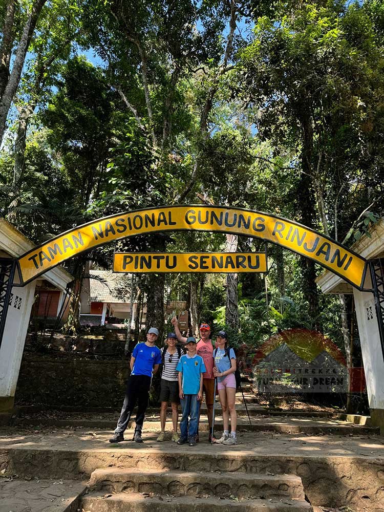 Senaru Trail Head